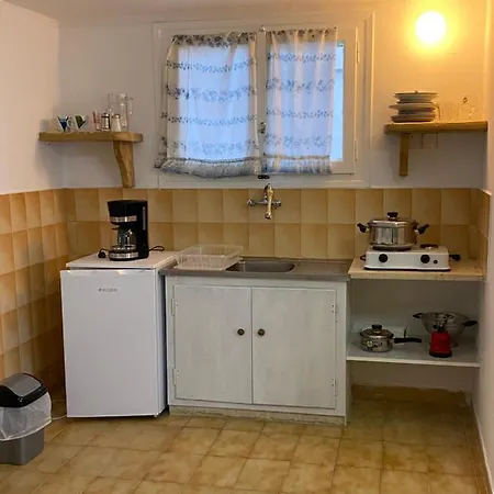 Studio In Paleopoli Ándros