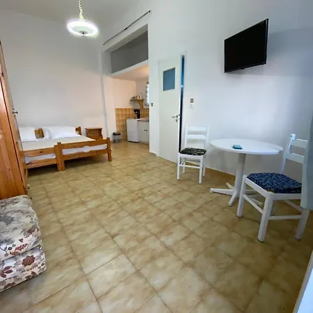 Studio In Paleopoli
