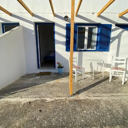 Studio In Paleopoli *