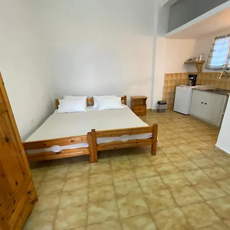 Apartment Studio In Paleopoli Andros Town